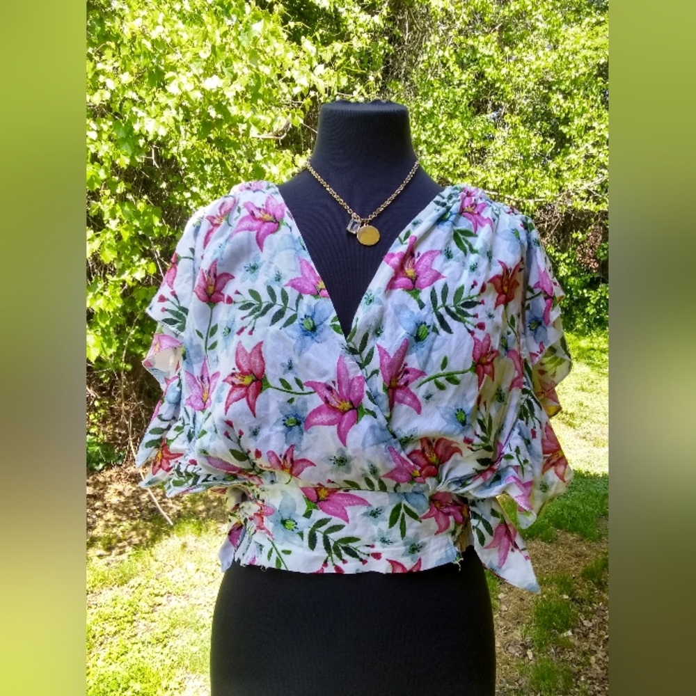 Iky& Me Top